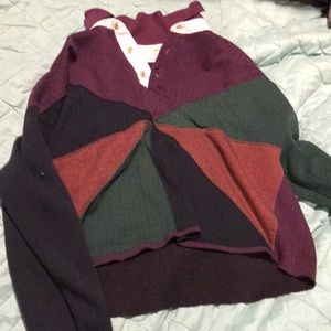 Folded collar sweater
